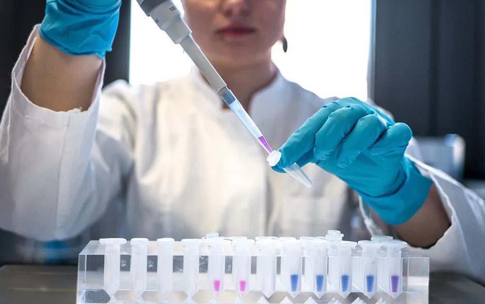 Výrobní systém pro hodnocené léčivé přípravky k léčbě nádorových onemocnění